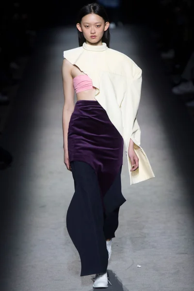 Look 22